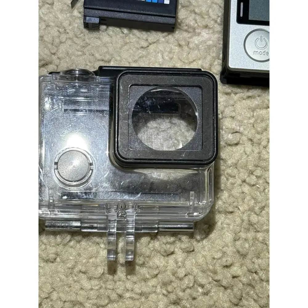 GoPro HERO4 Black Action Camera + Battery & Waterproof Housing – Powers On